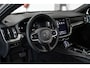 Volvo V60 2.0 T6 Plug-in hybrid AWD Plus Dark | Direct Leverbaar | Head-Up Display | 360º Camera | 19" Lichtmetalen Wielen | Premium Audio by Harman Kardon | Nappa Lederen Contourstoelen |