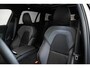 Volvo V60 2.0 T6 Plug-in hybrid AWD Plus Dark | Direct Leverbaar | Head-Up Display | 360º Camera | 19" Lichtmetalen Wielen | Premium Audio by Harman Kardon | Nappa Lederen Contourstoelen |