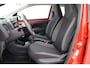 Toyota Aygo 1.0 VVT-i x-fun | Airco | DAB | Bluetooth | Elektrische ramen voor | Multifunctioneel stuurwiel