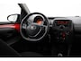 Toyota Aygo 1.0 VVT-i x-fun | Airco | DAB | Bluetooth | Elektrische ramen voor | Multifunctioneel stuurwiel