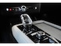 Volvo XC90 2.0 T8 Plug-in hybrid AWD Ultra Dark | Luchtvering | Getint Glas | Panorama Schuif/Kanteldak | Head-Up Display | Harman Kardon Premium Audio |