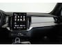 Volvo XC90 2.0 T8 Plug-in hybrid AWD Ultra Dark | Luchtvering | Getint Glas | Panorama Schuif/Kanteldak | Head-Up Display | Harman Kardon Premium Audio |