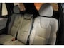 Volvo XC90 2.0 T8 Plug-in hybrid AWD Ultra Bright Executive Edition | Luchtvering | Bowers & Wilkins | Geventileerde Voorstoelen | Massagefunctie | Head-Up Display | 22" Lichtmetalen Wielen |
