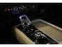 Volvo XC90 2.0 T8 Plug-in hybrid AWD Ultra Bright Executive Edition | Luchtvering | Bowers & Wilkins | Geventileerde Voorstoelen | Massagefunctie | Head-Up Display | 22" Lichtmetalen Wielen |