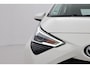 Toyota Aygo 1.0 VVT-i x-play | Elektrisch vouwdak | Apple Carplay / Android Auto | Airco | Camera | 15 inch | DAB | Bluetooth