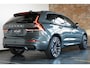Volvo XC60 T6 Plug-in hybrid AWD Ultra Dark | Executive Line | Bowers & Wilkins | Luchtvering | Geventileerde Voorstoelen | Massagefunctie | 21" Lichtmetalen Wielen |