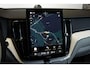 Volvo XC60 T6 Plug-in hybrid AWD Ultra Dark | Executive Line | Bowers & Wilkins | Luchtvering | Geventileerde Voorstoelen | Massagefunctie | 21" Lichtmetalen Wielen |