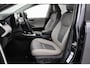 Toyota RAV4 2.5 Hybrid AWD Executive | Leder | Dodehoek detectie | JBL | Navigatie | 360 camera | Stoel-/stuurverwarming | Verwarmbare voorruit | Stoelventilatie | Digitale binnenspiegel | Apple Carplay / Android Auto | 19 inch