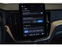 Volvo XC60 2.0 T6 Plug-in hybrid AWD Plus Dark | Verwacht Dec. 2025 | 21" Lichtmetalen Wielen | Head-Up Display | Schuif/Kantel Panoramadak | 360º Camera | Donker Getint Glas |