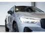 Volvo XC60 2.0 T6 Plug-in hybrid AWD Plus Dark | Verwacht Dec. 2025 | 21" Lichtmetalen Wielen | Head-Up Display | Schuif/Kantel Panoramadak | 360º Camera | Donker Getint Glas |
