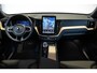 Volvo XC60 2.0 T6 Plug-in hybrid AWD Plus Dark | Verwacht Dec. 2025 | 21" Lichtmetalen Wielen | Head-Up Display | Schuif/Kantel Panoramadak | 360º Camera | Donker Getint Glas |