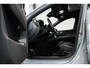 Volvo XC60 2.0 T6 Plug-in hybrid AWD Plus Black Edition | Luchtvering | 360º Camera | Schuif/Kantel-Panoramadak | Head-Up Display | 21" Lichtmetalen Wielen | Donkergetint Glas |