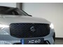 Volvo XC60 2.0 T6 Plug-in hybrid AWD Plus Black Edition | Luchtvering | 360º Camera | Schuif/Kantel-Panoramadak | Head-Up Display | 21" Lichtmetalen Wielen | Donkergetint Glas |