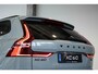 Volvo XC60 2.0 T6 Plug-in hybrid AWD Plus Black Edition | Luchtvering | 360º Camera | Schuif/Kantel-Panoramadak | Head-Up Display | 21" Lichtmetalen Wielen | Donkergetint Glas |
