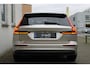 Volvo V60 2.0 T6 Plug-in hybrid AWD Essential | Bright dusk metallic | Lederen bekleding | Extra getint glas | Donkere hemelbekleding | Park assist voor- en achter | 19'' 5-triple spaaks velgen | Buitenspiegels dimmend | Verwarmbaar stuurwiel | Verwambare voorstoelen | Blind spot | Adaptive cruise control |
