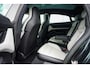 Porsche Taycan 79 kWh Sport-Chrono 327 pk / Marge-Auto/ NL-Auto/ Dealer.Ond/ Passenger-Display/ Lucht-Vering/ Sport-Stoelen/ Stoel.Verw. 20'' LMV