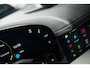 Porsche Taycan 79 kWh Sport-Chrono 327 pk / Marge-Auto/ NL-Auto/ Dealer.Ond/ Passenger-Display/ Lucht-Vering/ Sport-Stoelen/ Stoel.Verw. 20'' LMV