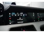 Porsche Taycan 79 kWh Sport-Chrono 327 pk / Marge-Auto/ NL-Auto/ Dealer.Ond/ Passenger-Display/ Lucht-Vering/ Sport-Stoelen/ Stoel.Verw. 20'' LMV