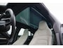 Porsche Taycan 79 kWh Sport-Chrono 327 pk / Marge-Auto/ NL-Auto/ Dealer.Ond/ Passenger-Display/ Lucht-Vering/ Sport-Stoelen/ Stoel.Verw. 20'' LMV