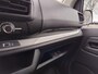Opel Vivaro-e Electric L3 75 kWh DC 136pk | Dubbele Cabine | 5-persoons | NAVI | Multimedia | Apple Carplay | Android Auto | Parkeersensoren romdom | Achteruitrijcamera | Dode hoek detectie | Stoelverwarming | Stuurverwarming | Full ECO LED koplampen | Houten afwerking laadruimte | Trekhaak | Reservewiel | van €52.710 voor €40.695 ex. BTW rijklaar