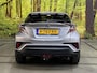 Toyota C-HR 1.8 Hybrid Executive Automaat 18 Inch JBL Leder Stof Navi Camera LED Trekhaak Rijstrook ACC
