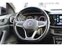 Volkswagen T-Cross 1.0 TSI Style // Apple/Android auto // Camera // PDC // Adapt cruise