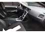 Volvo V60 1.6 D2 Momentum Navigatie/Parkeersensor/18"inch lmv/Trekhaak