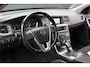 Volvo V60 1.6 D2 Momentum Navigatie/Parkeersensor/18"inch lmv/Trekhaak