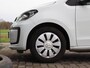 Volkswagen Up! 1.0 60 pk BMT move up! | Camera | Cruise Control | PDC Achter | Airco | Bluetooth | Lane Assist |