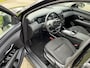 Hyundai Tucson 1.6 T-GDI MHEV Comfort Smart | AUTOMAAT | CAM | CARPLAY | LANE ASIST | NAVI | PDC V&A | STUUR/STOELVERW. | TREKHAAK