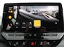 Volkswagen ID.3 Pro 58 kWh Navigatie Apple Carplay/Android Auto Parkeersensoren  Adaptive Cruise Control Stoel- en stuurverwarming Full Led Climate Control