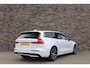 Volvo V60 T6 Plug-in hybrid AWD Plus Dark | PHEV | Long Range | Pilot Assist | Trekhaak | Panoramadak | Rijklaarprijs - incl.garantie