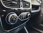 Renault Clio 0.9 TCe Limited / Airco / Park sensoren achter / CruiseControl /