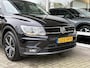 Volkswagen Tiguan 1.4 TSI ACT Comfortline Business | Trekhaak | 1800kg trekgewicht! | Navigatie | Stoelverwarming | Weinig kilometers | Keurige staat | Parkeersensoren |