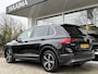 Volkswagen Tiguan 1.4 TSI ACT Comfortline Business | Trekhaak | 1800kg trekgewicht! | Navigatie | Stoelverwarming | Weinig kilometers | Keurige staat | Parkeersensoren |