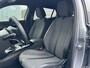 Peugeot 2008 1.2 PureTech 100 Allure 6-bak 102PK | Halfleder | PDC | Apple Carplay/Android Auto | Cruise Control | Bluetooth | Rijstrook Correctie | Airco | Sensoren Rondom | Pianolak Interieur | Wi-Fi | LED | 17" LMV