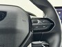 Peugeot 2008 1.2 PureTech 100 Allure 6-bak 102PK | Halfleder | PDC | Apple Carplay/Android Auto | Cruise Control | Bluetooth | Rijstrook Correctie | Airco | Sensoren Rondom | Pianolak Interieur | Wi-Fi | LED | 17" LMV