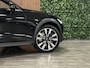Volvo V60 Cross Country T5 AWD Cross Country Pro | Schuifdak | Head-Up Display | Harman Kardon | Adaptieve Cruise Control | Stoelverwarming | Pilot Assist | BLIS Dode Hoek Detectie | Parkeercamera | Voorstoelen elektrisch geheugen | Lederen bekleding | Zitting verlenging voorstoelen | 19 Inch | Parkeersensoren voor+achter | Privacy Glass | Elektrisch bedienbare achterklep | 4-Zone Climate Control | DAB Radio | Apple Carplay/Android Auto | Onyx Black Metallic |