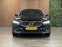 Volvo V60 Cross Country T5 AWD Cross Country Pro | Schuifdak | Head-Up Display | Harman Kardon | Adaptieve Cruise Control | Stoelverwarming | Pilot Assist | BLIS Dode Hoek Detectie | Parkeercamera | Voorstoelen elektrisch geheugen | Lederen bekleding | Zitting verlenging voorstoelen | 19 Inch | Parkeersensoren voor+achter | Privacy Glass | Elektrisch bedienbare achterklep | 4-Zone Climate Control | DAB Radio | Apple Carplay/Android Auto | Onyx Black Metallic |