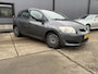 Toyota Auris 1.4-16V Terra