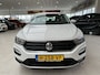 Volkswagen T-Roc 1.5 TSI Style [ ADAPTIVE CRUISE I NAVI I CLIMATE CONTROL I CARPL