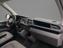 Volkswagen Transporter 2.0 TDI 110pk L2H1 28 | Cruise Control | Achteruitrijcamera | Achterdeuren | Navi via AppleCarplay / AndroidAuto | Laadruimte betimmerd | BPM-vrij