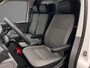 Volkswagen Transporter 2.0 TDI 110pk L2H1 28 | Cruise Control | Achteruitrijcamera | Achterdeuren | Navi via AppleCarplay / AndroidAuto | Laadruimte betimmerd | BPM-vrij
