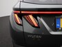 Hyundai Tucson 1.6 T-GDI PHEV Comfort Smart 4WD | LMV | Automaat | Navigatie | Leder | Trekhaak | Stoel/Stuur verwarming | Virtual cockpit | Cruise control | Apple carplay | Climate control | Camera | Parkeer sensoren | DAB