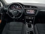 Volkswagen Tiguan 1.5 TSI ACT R-line Camera, Navi, Keyless start, Winterpakket, Cruise control, A start stop, Massage stoelen, Sportief velgen