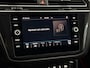 Volkswagen Tiguan 1.5 TSI ACT R-line Camera, Navi, Keyless start, Winterpakket, Cruise control, A start stop, Massage stoelen, Sportief velgen