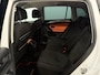 Volkswagen Tiguan 1.5 TSI ACT R-line Camera, Navi, Keyless start, Winterpakket, Cruise control, A start stop, Massage stoelen, Sportief velgen