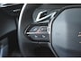 Peugeot 2008 1.2 PureTech Allure 130pk Automaat | 1e Eig. | Adaptive Cruise | Navigatie | Voorruitverwarming | Achteruitrijcamera | Half-Leder | Dealeronderhouden |