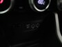 Renault Clio 1.6 E-Tech Hybrid 145 Equilibre | Automaat | Navigatie | Cruise control | Airco | Bluetooth | DAB | LMV |