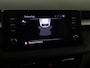 Skoda Fabia 1.0 TSI Ambition | Airco | CarPlay | Cruise control | Parkeersensoren achter | Lane- en frontassist | Bluetooth |